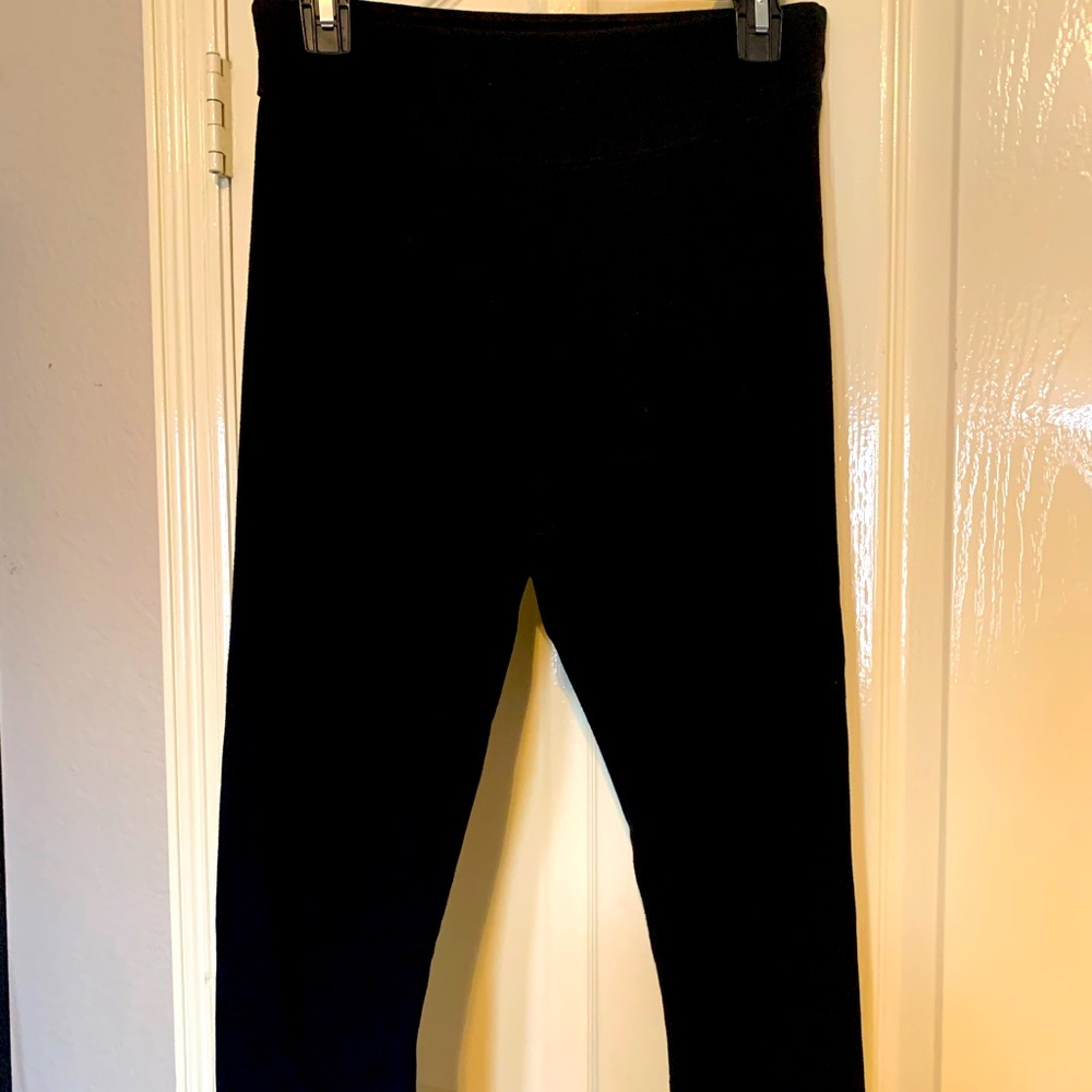 Womens High Rise Capri Leggings